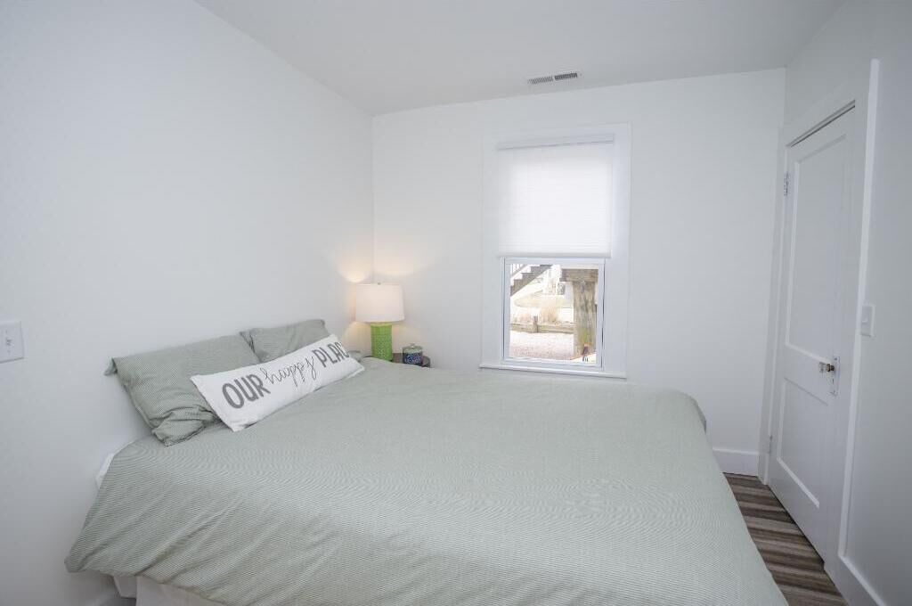 Photo of Bedroom in Yalesville