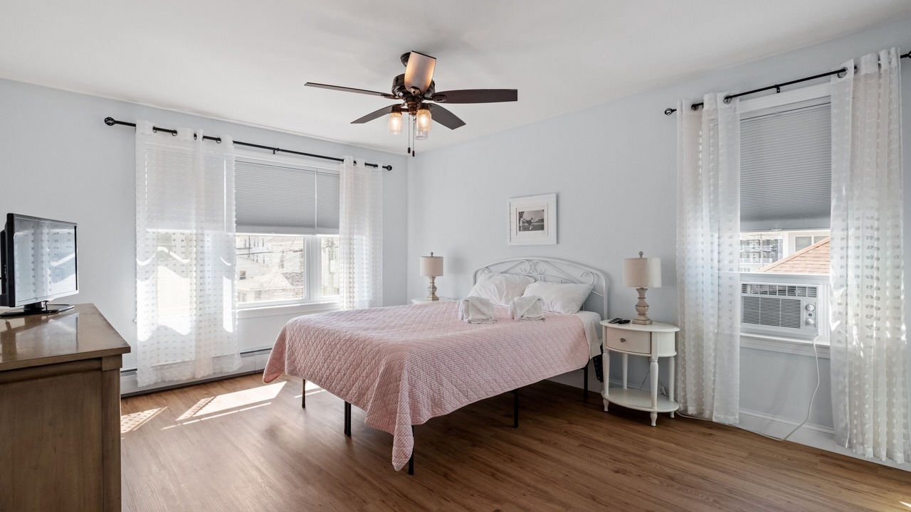 Photo of Bedroom in Hampton