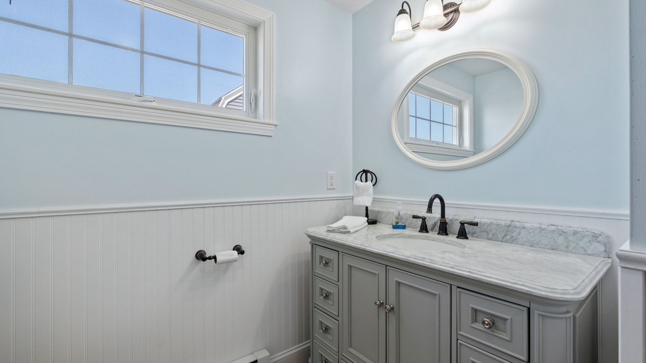 Photo of Bathroom in Hampton