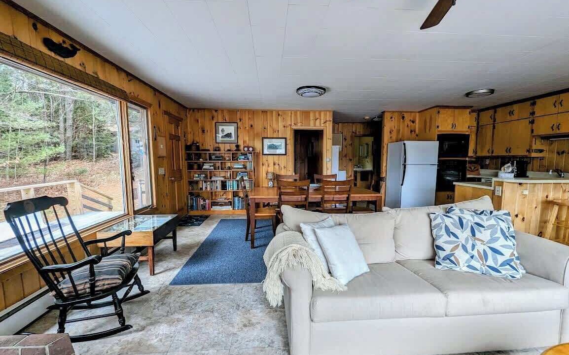 Photo of Livingroom in Sullivan