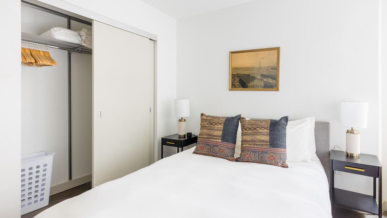 Photo of Bedroom in MIT