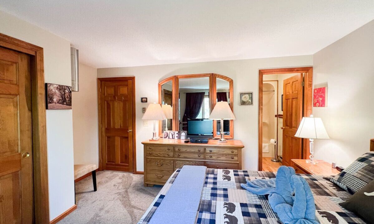 Photo of Bedroom in North Conway