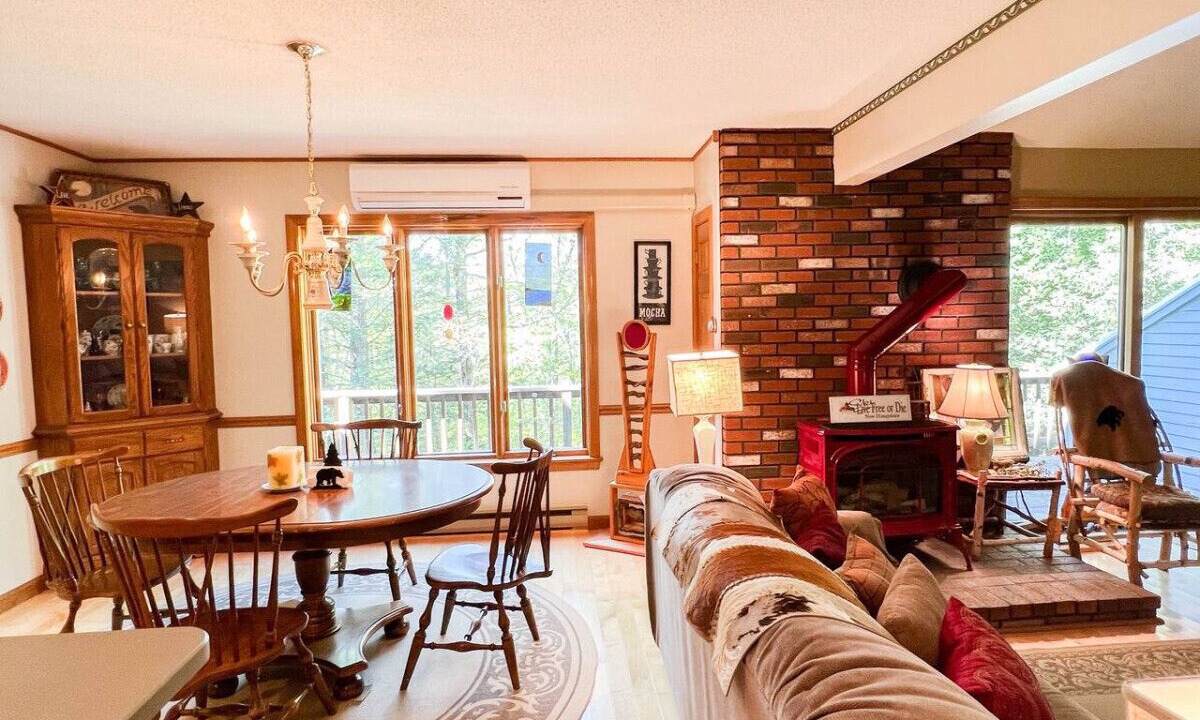 Photo of Livingroom in North Conway