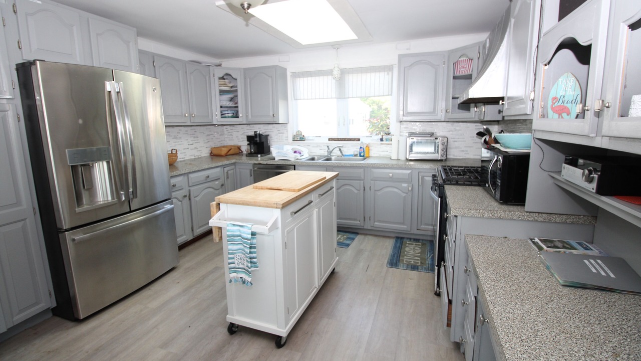 Photo of Kitchen in West Yarmouth