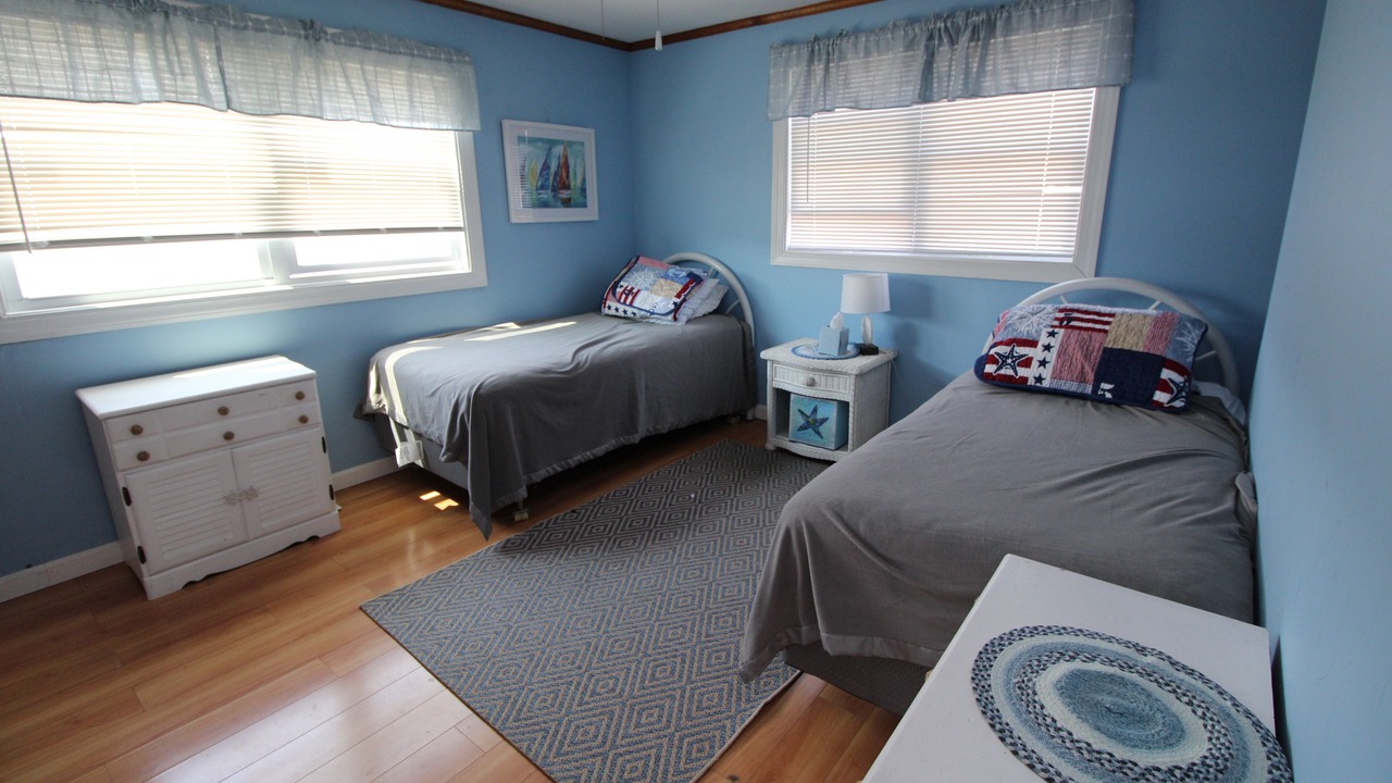 Photo of Bedroom in West Yarmouth