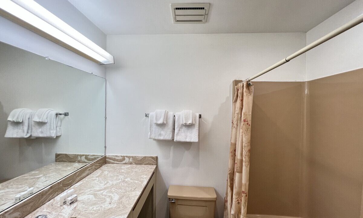 Photo of Bathroom in Forest Farms