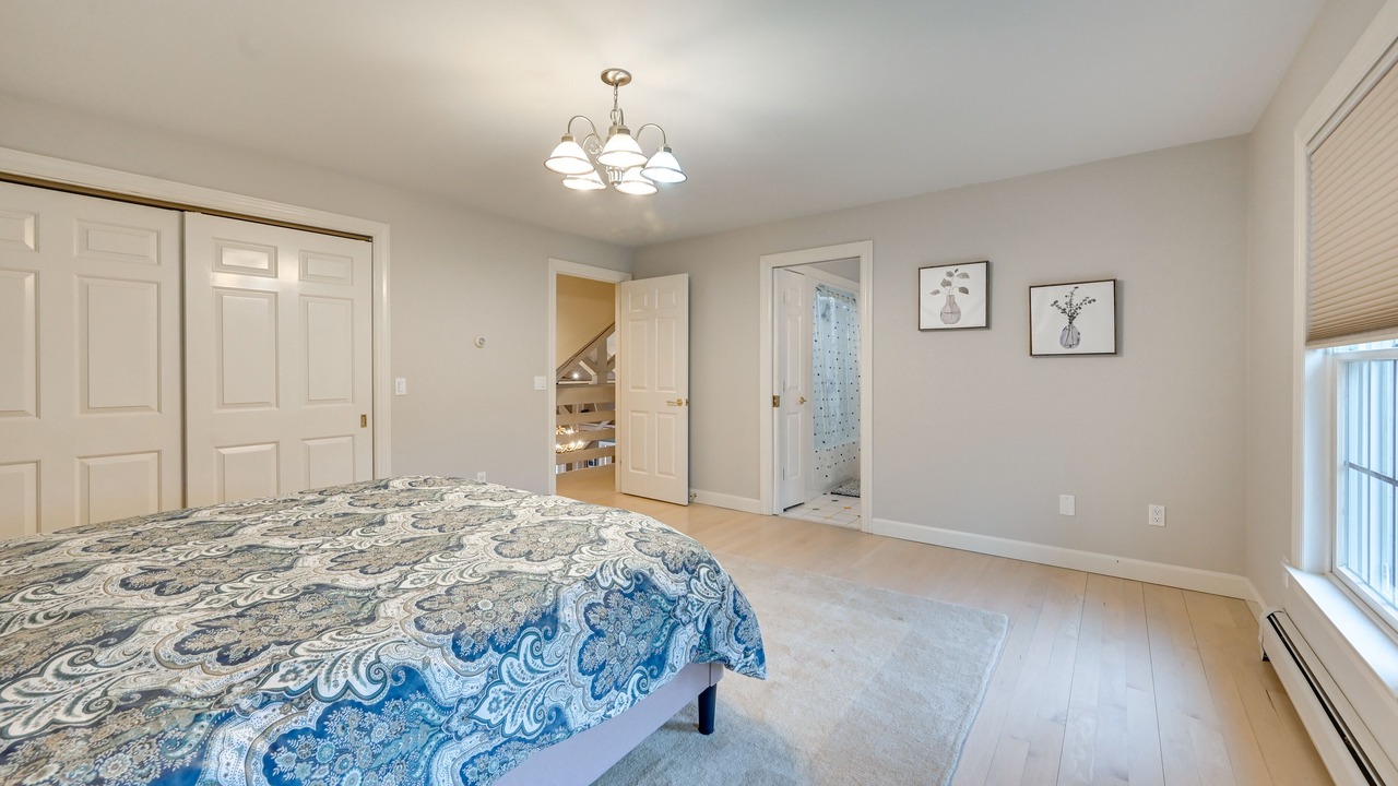 Photo of Bedroom in Monterey