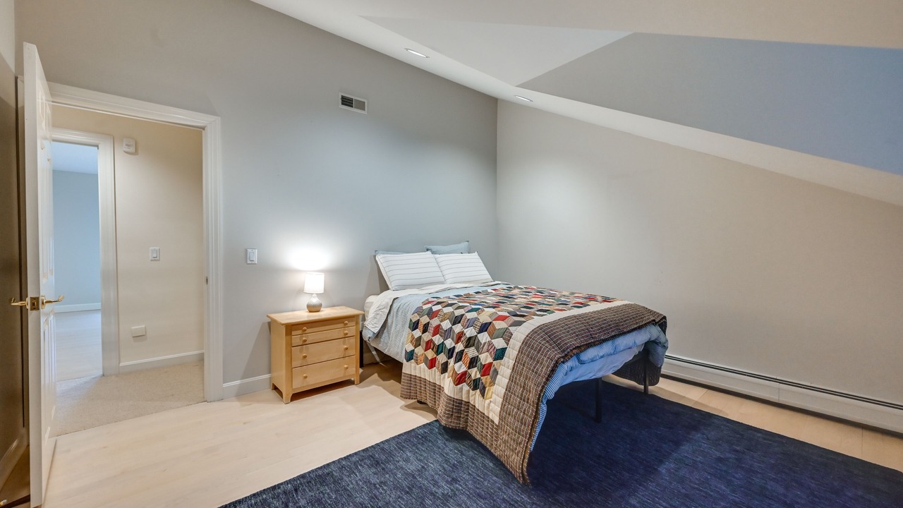 Photo of Bedroom in Monterey