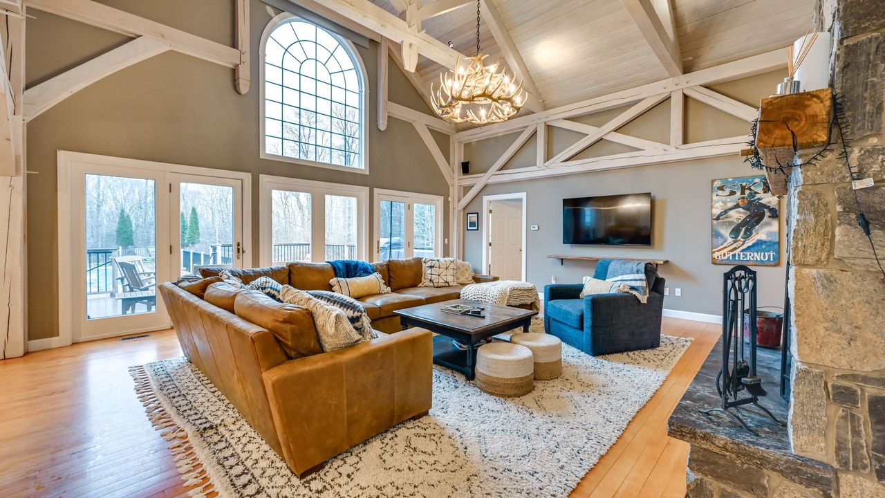 Photo of Bedroom in Monterey