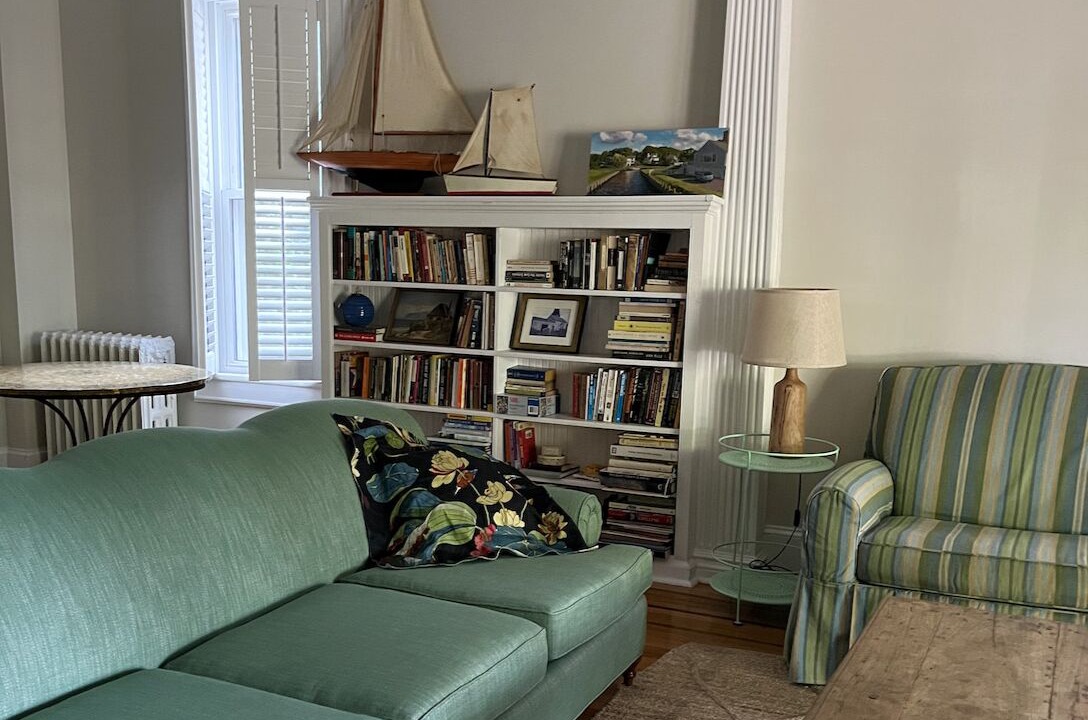 Photo of Livingroom in Belmar