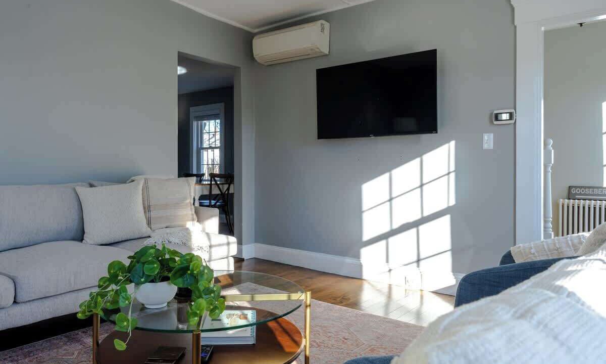 Photo of Livingroom in Fifth Ward
