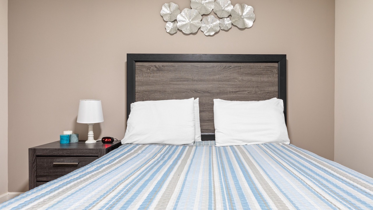 Photo of Bedroom in Utica