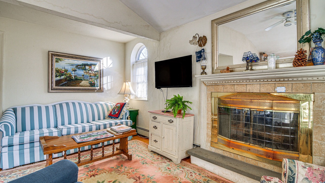Photo of Livingroom in Bartlett
