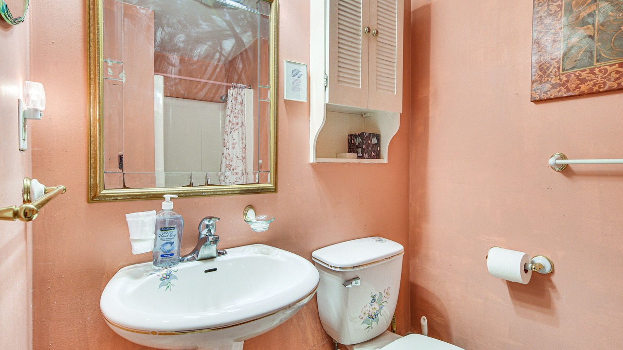 Photo of Bathroom in Bartlett