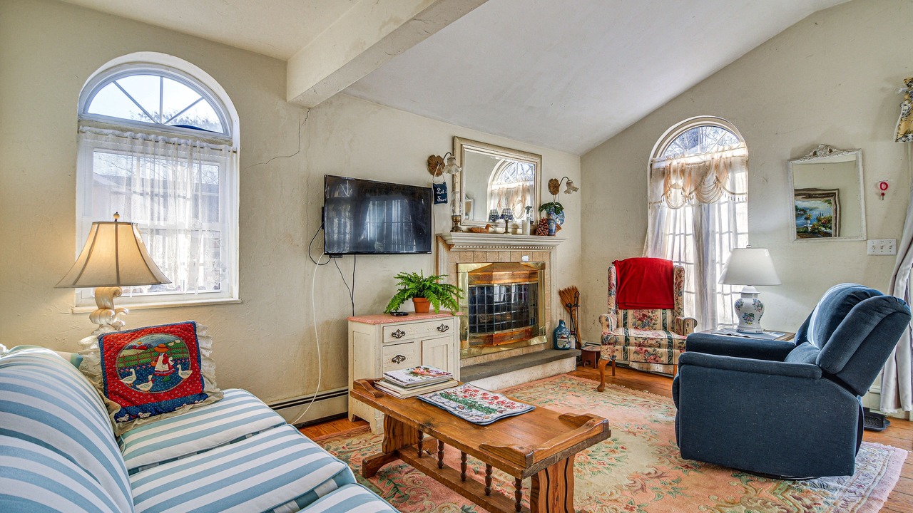 Photo of Bedroom in Bartlett
