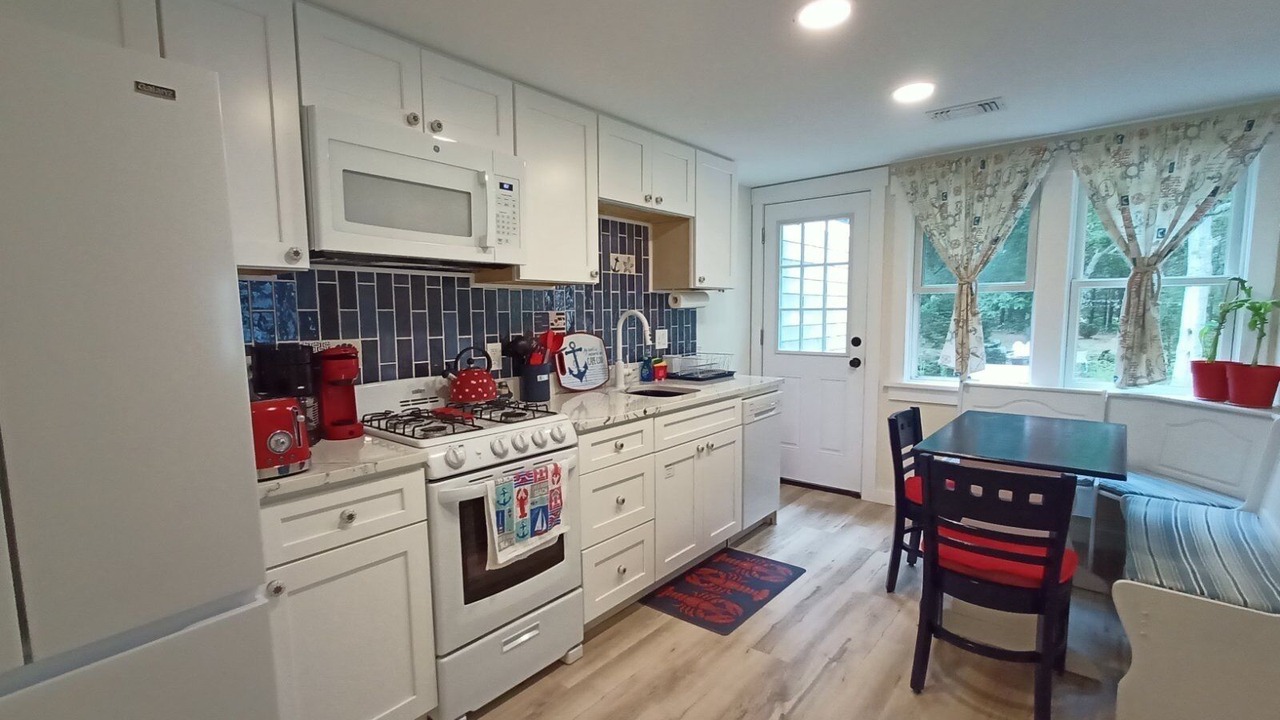 Photo of Kitchen in West Yarmouth