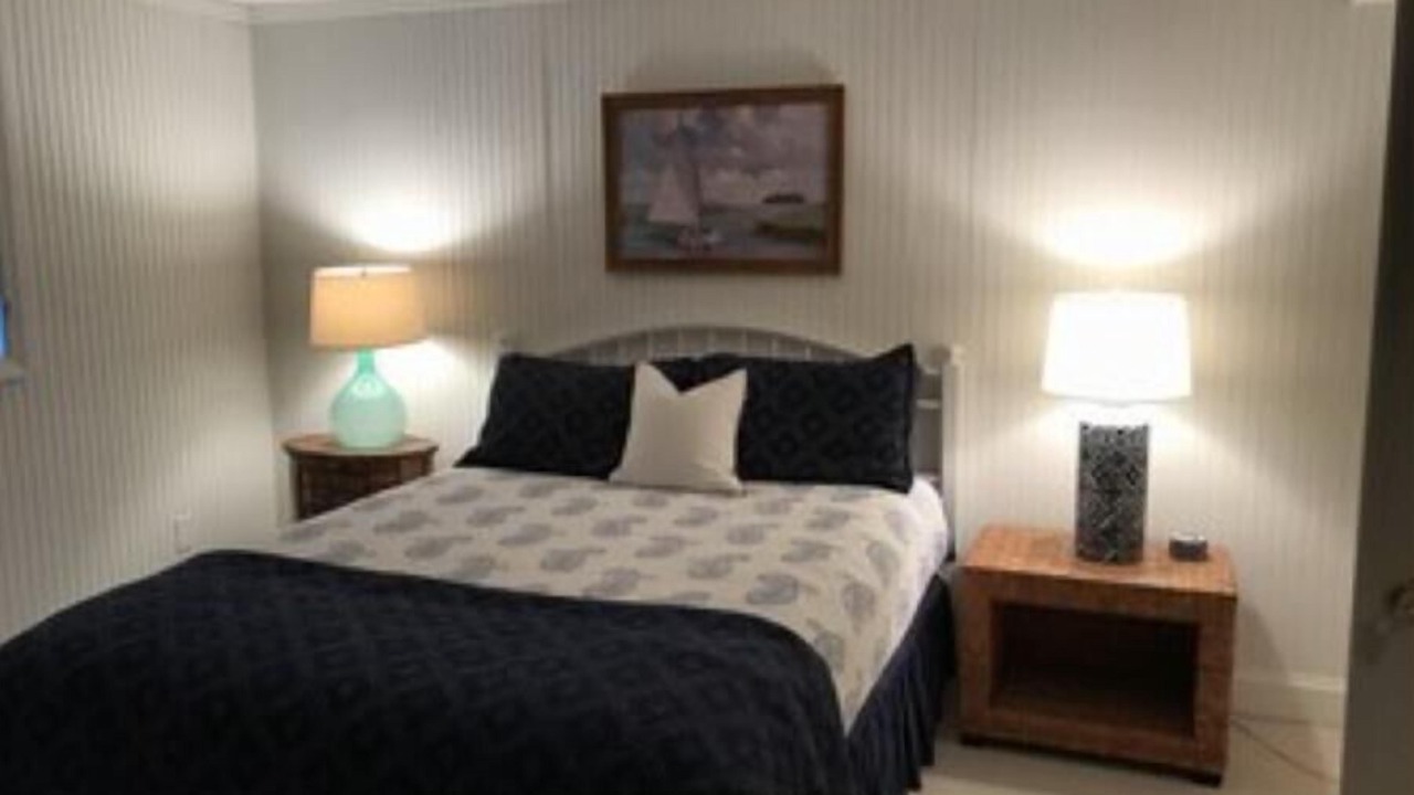 Photo of Bedroom in Shinnecock Hills