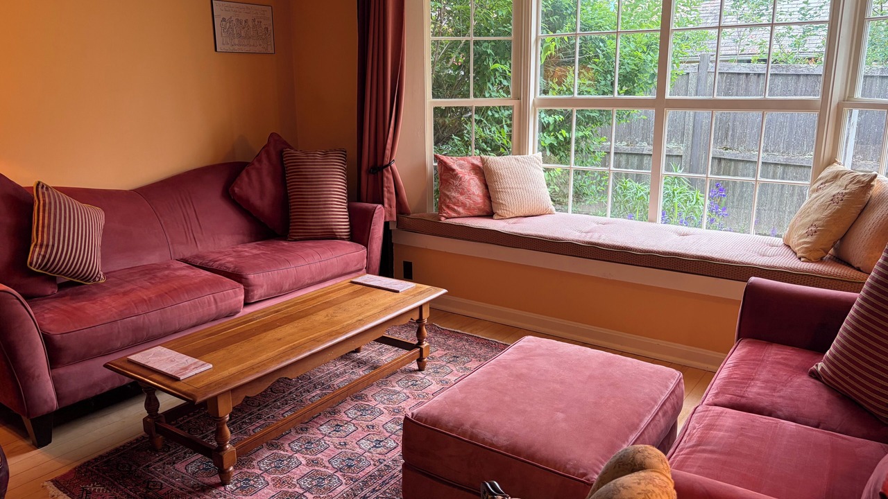 Photo of Livingroom in Forest Dale