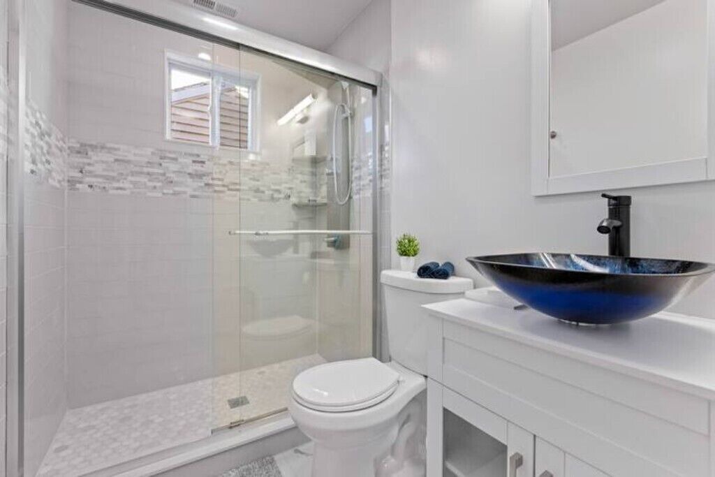 Photo of Bathroom in Pleasantville