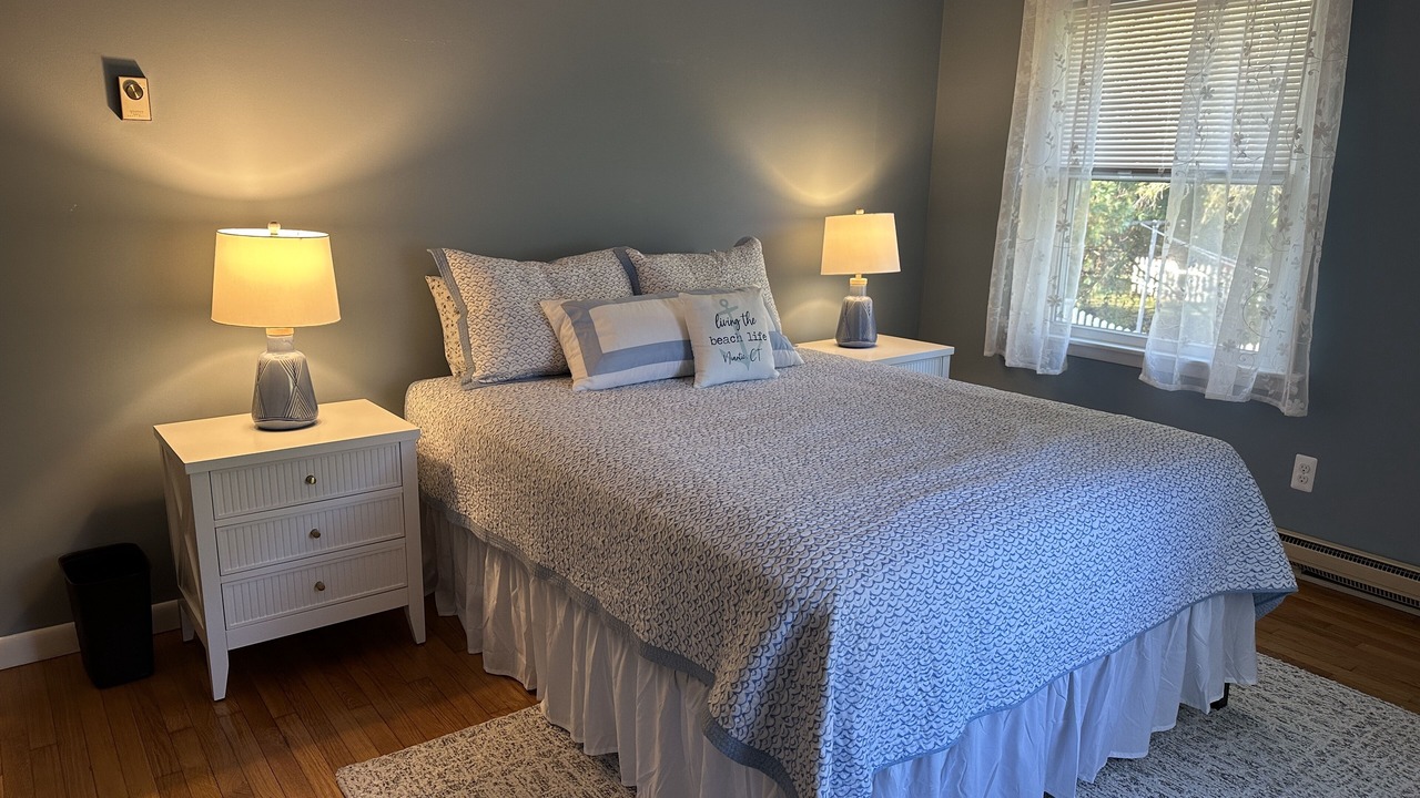 Photo of Bedroom in Niantic