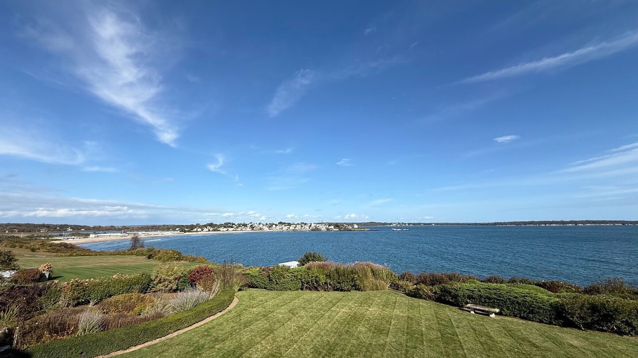 Photo of Others in Narragansett