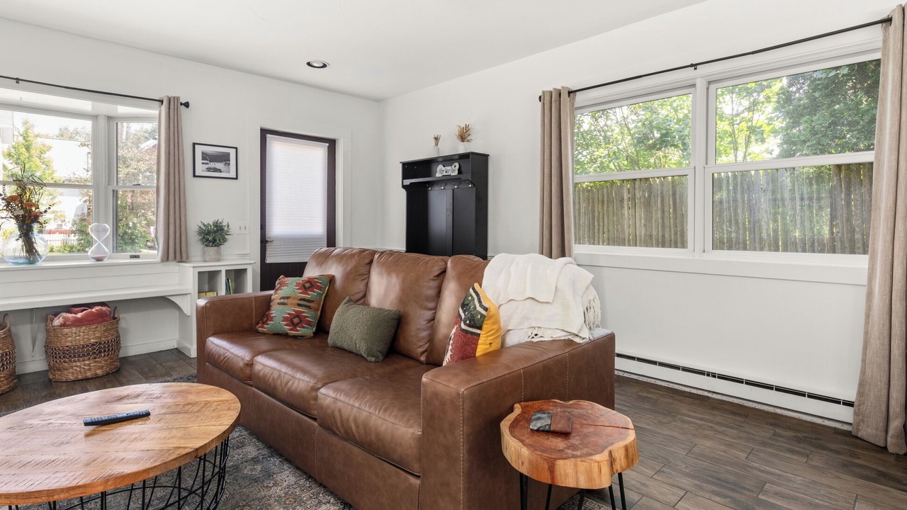 Photo of Livingroom in Stowe