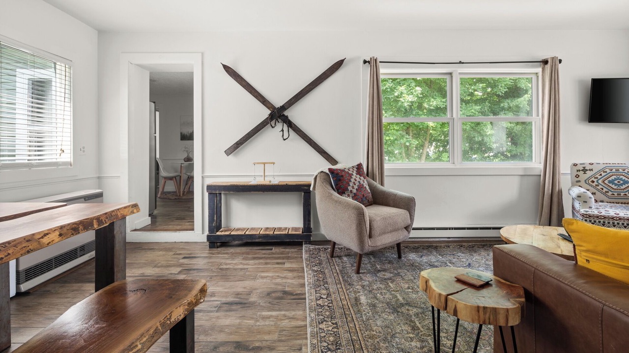 Photo of Livingroom in Stowe
