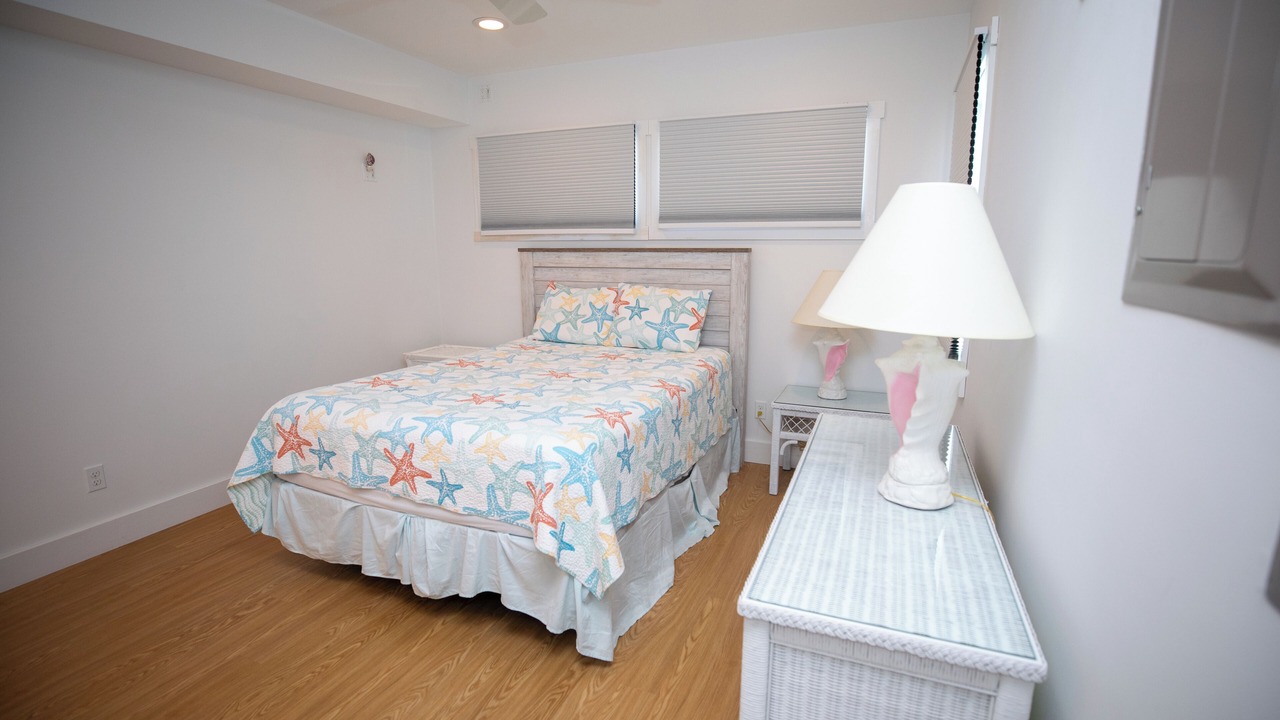 Photo of Bedroom in Ship Bottom