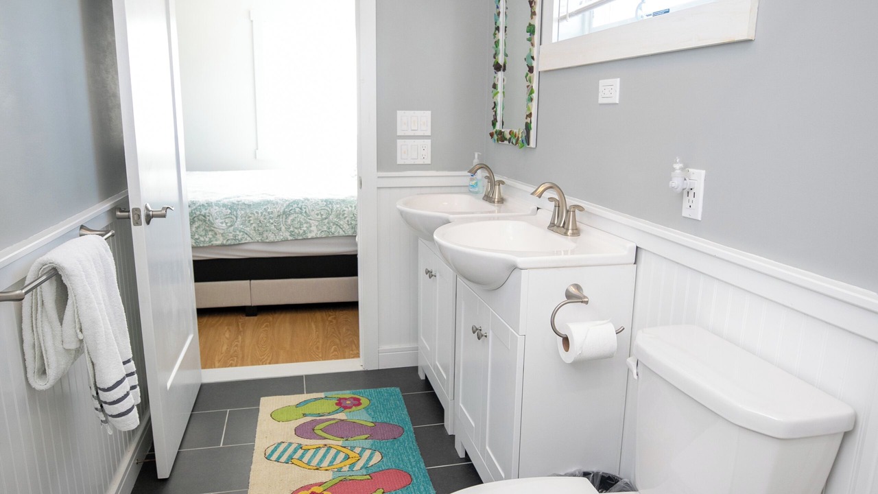 Photo of Bathroom in Ship Bottom