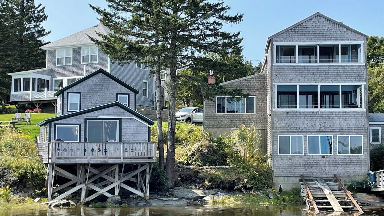 Photo of Outdoor in Bernard