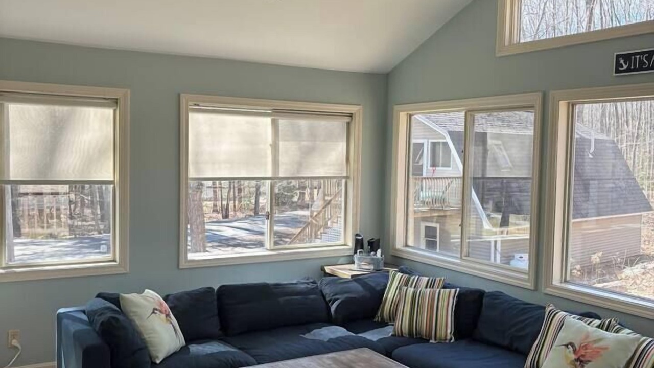 Photo of Livingroom in Ogunquit