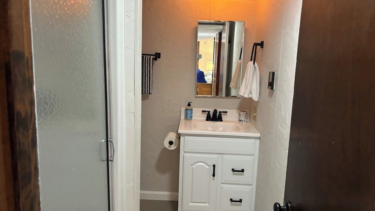 Photo of Bathroom in Ogunquit