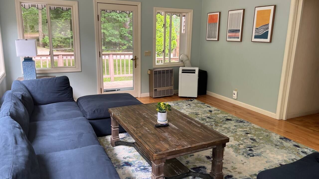 Photo of Livingroom in Ogunquit
