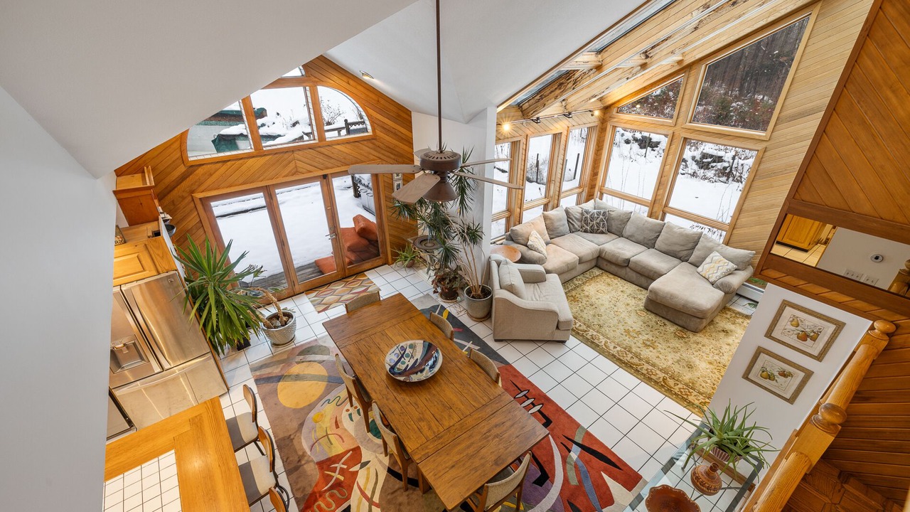 Photo of Livingroom in Londonderry