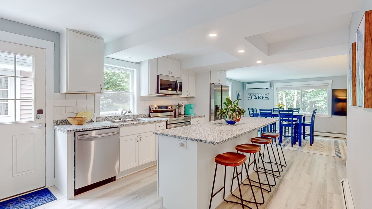 Photo of Kitchen in Raymond