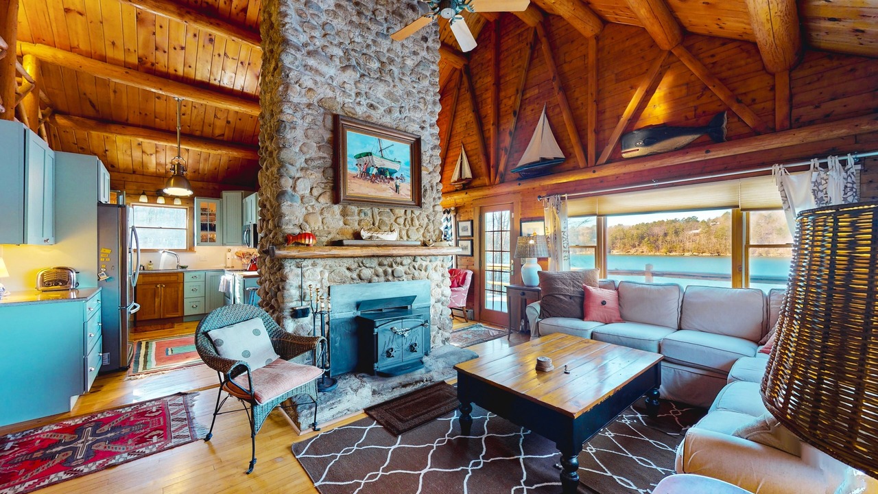 Photo of Livingroom in Boothbay