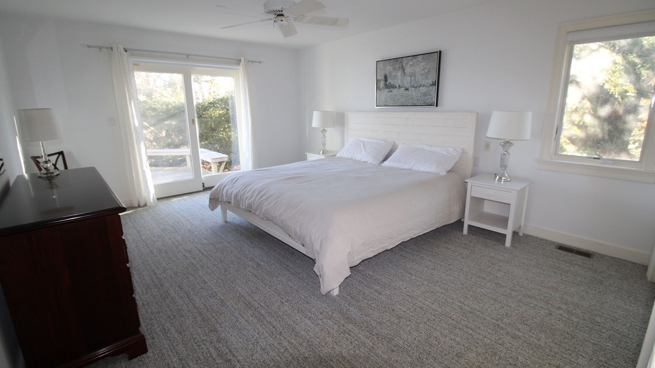 Photo of Bedroom in Cotuit