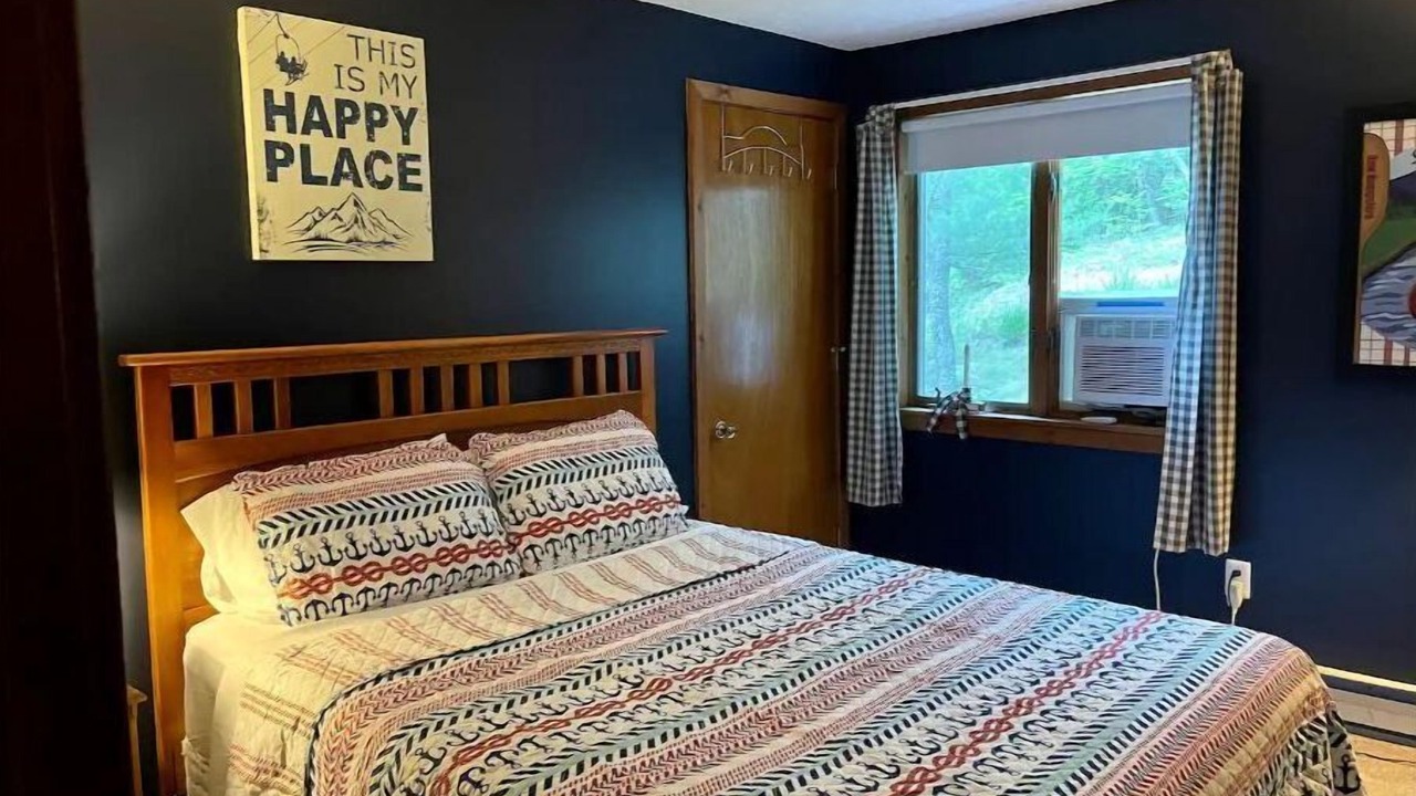 Photo of Bedroom in Birch Hill