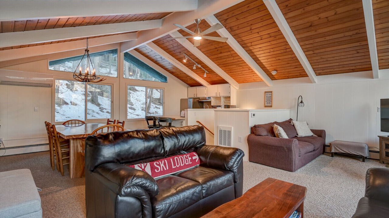 Photo of Livingroom in Bartlett