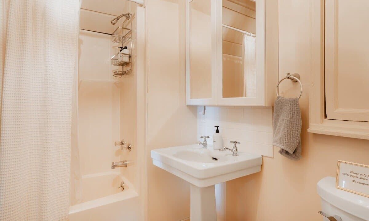 Photo of Bathroom in Fleischmanns
