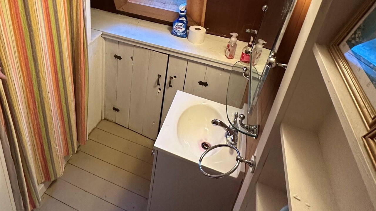 Photo of Bathroom in Belmont