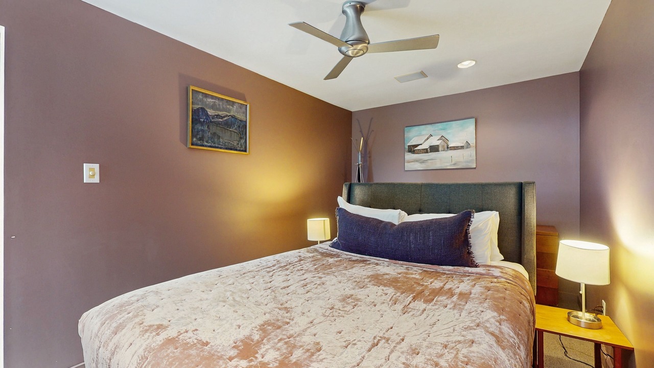 Photo of Bedroom in Stowe Hollow