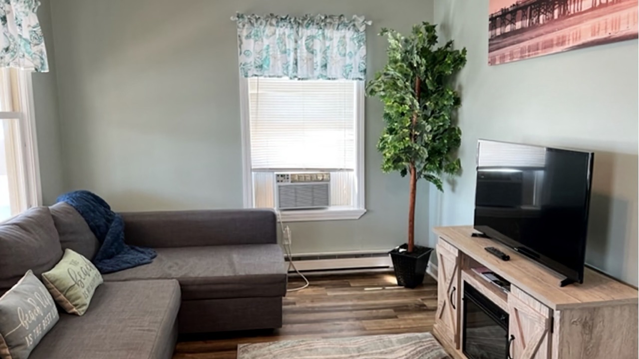 Photo of Livingroom in Old Orchard Beach