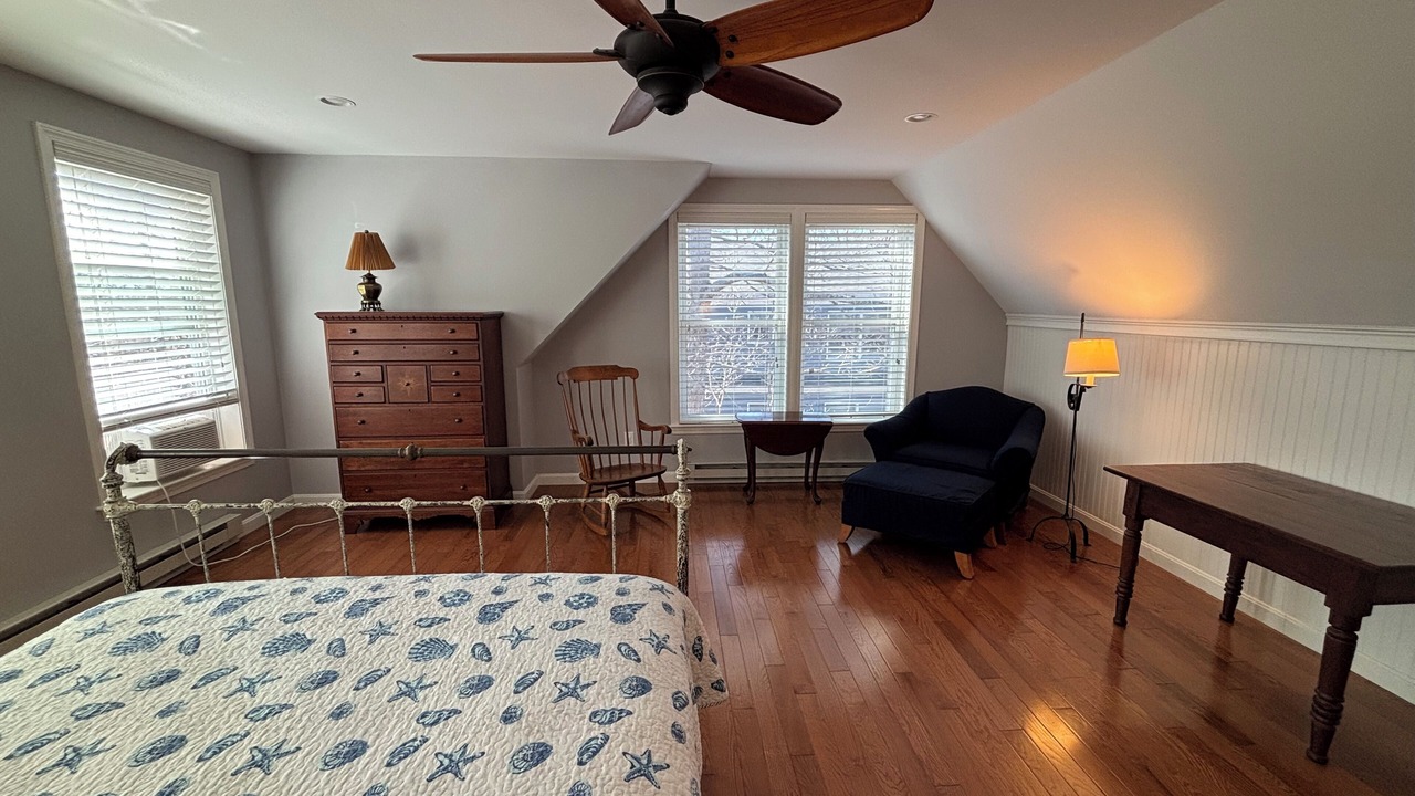 Photo of Bedroom in Ogunquit