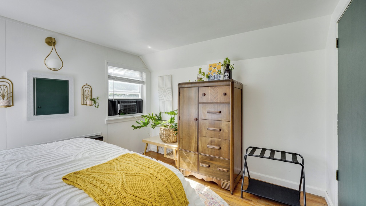 Photo of Bedroom in Gardiner