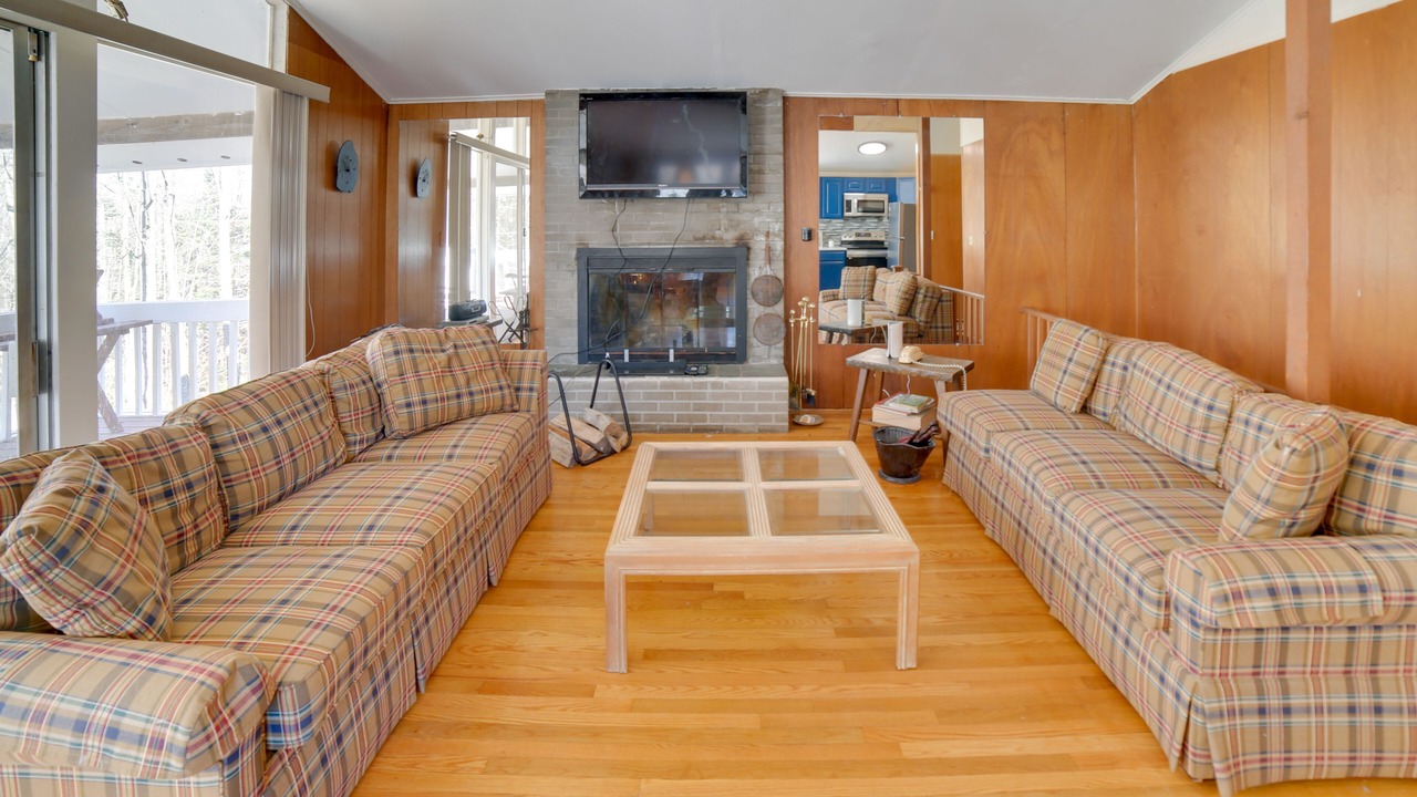 Photo of Livingroom in Londonderry