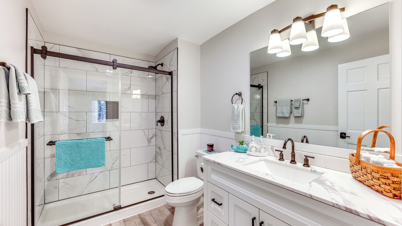 Photo of Bathroom in Bartlett