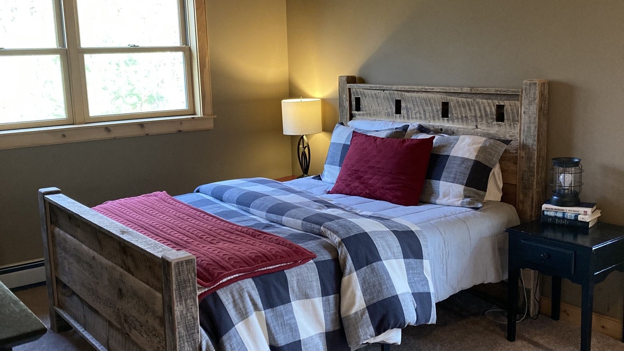 Photo of Bedroom in Bethel