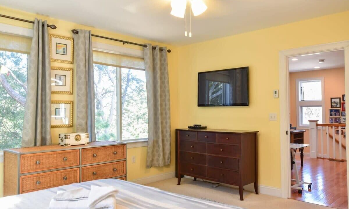 Photo of Bedroom in Eastham