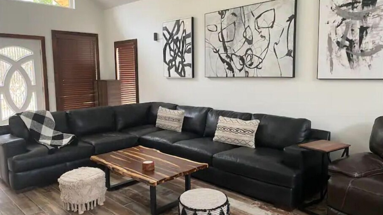 Photo of Livingroom in Tannersville